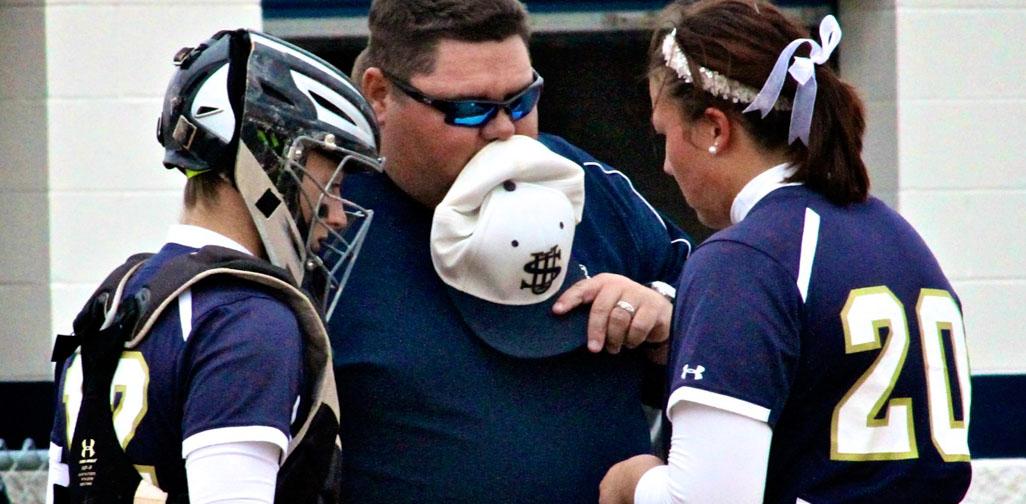 UIS softball says goodbye to senior players