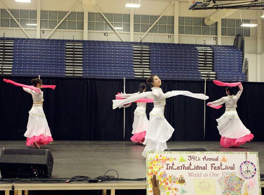 2017 dance troupe performs at UIS 39th annual International Festival