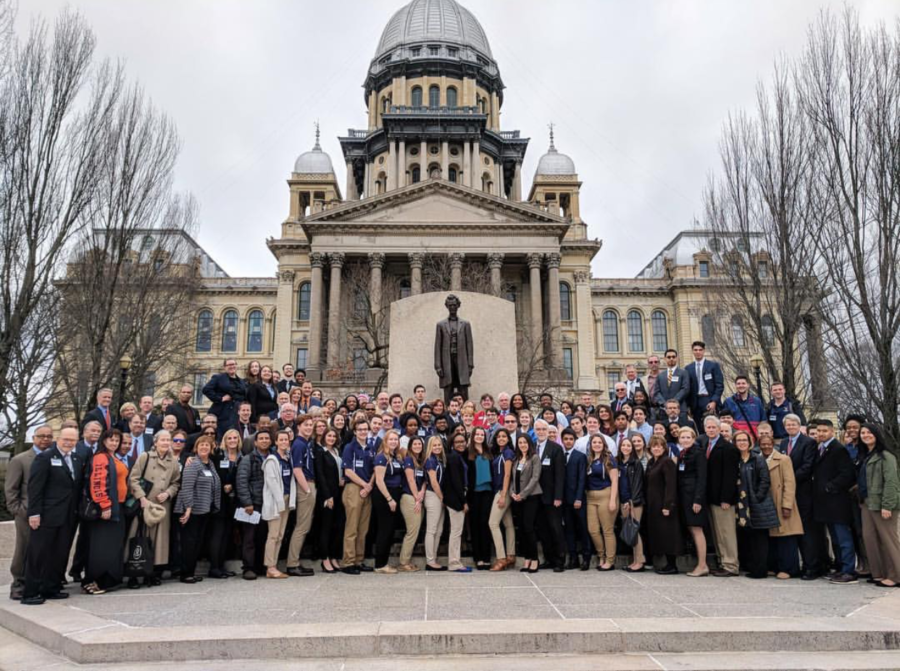 Students and alumni attended U of I day at the Capitol