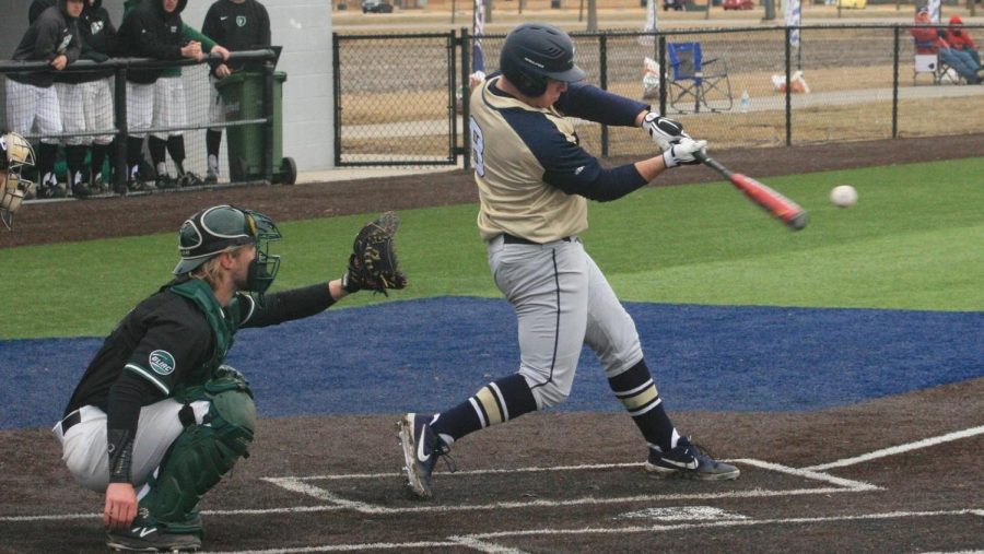 UIS Baseball Wins Eighth Straight And Sweeps Southern Indiana Series