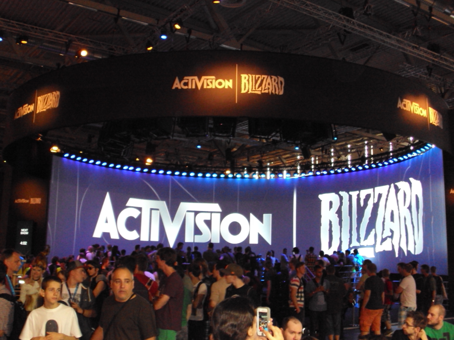 A crowd at an Activision/Blizzard event. | Photo Credit: Wikipedia Commons