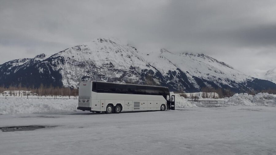 The+Tour+Bus+at+the+Alaska+Wildlife+Conservation+Center%2C+Also+Mountains+%7C+Photo+by+Zachary+Boblitt