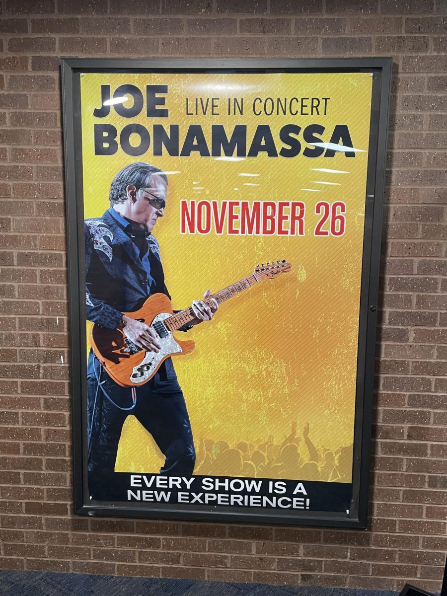 Joe Bonamassa rocks the UIS Performing Arts Center