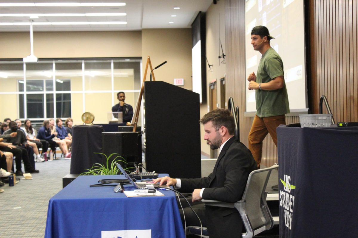 CAMO hosts fourth annual 'Deal or No Deal’